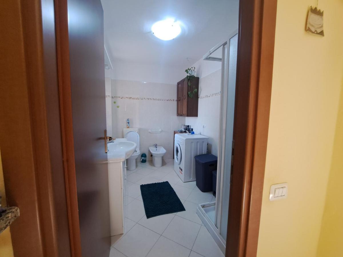 Casa Poldo Apartment Cantello ภายนอก รูปภาพ